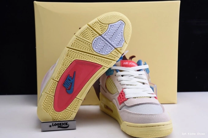 1st Kicks DC9533-800 Union Ice Guava Retro Jordan Air 4 0729